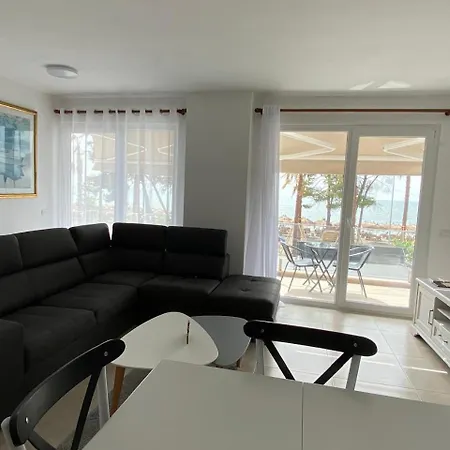 Family Kune 1 Apartment
